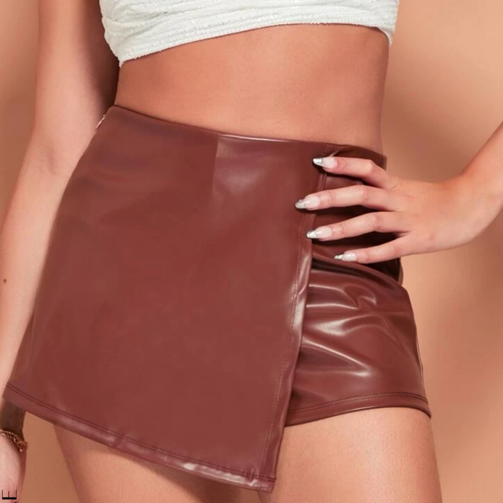 NWT Faux Leather Skort